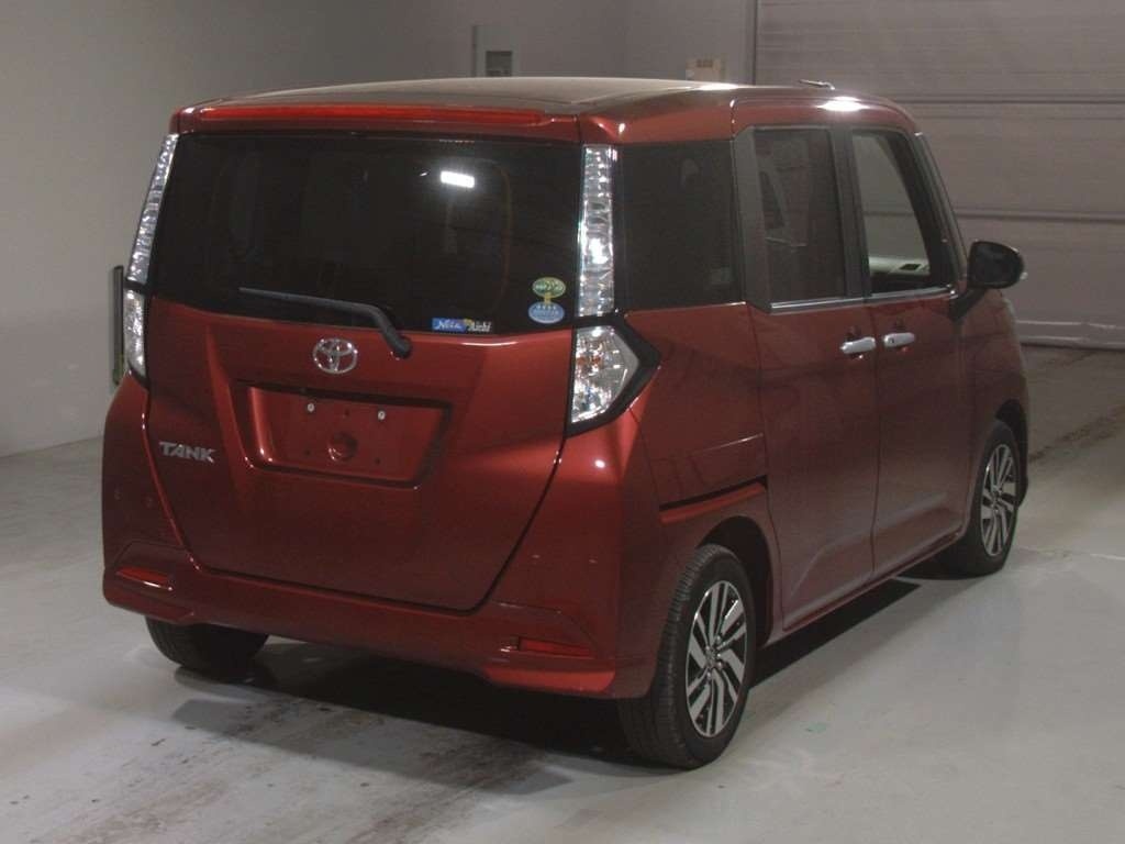TOYOTA TANK