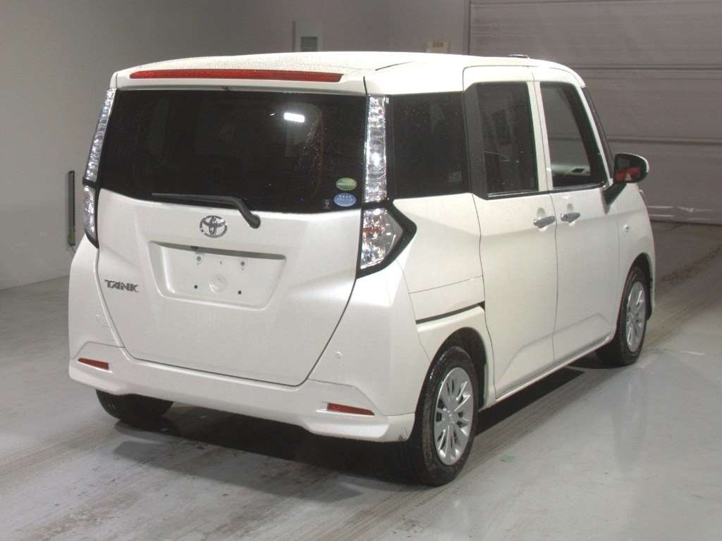 TOYOTA TANK