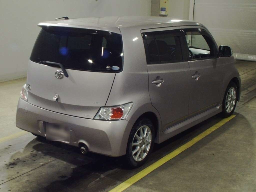 TOYOTA BB