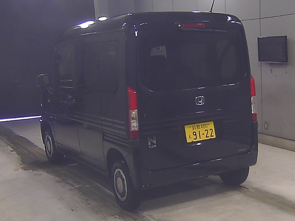 HONDA N-VAN