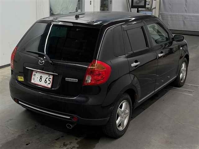 MAZDA VERISA