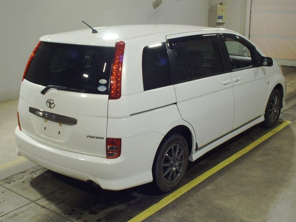 TOYOTA ISIS