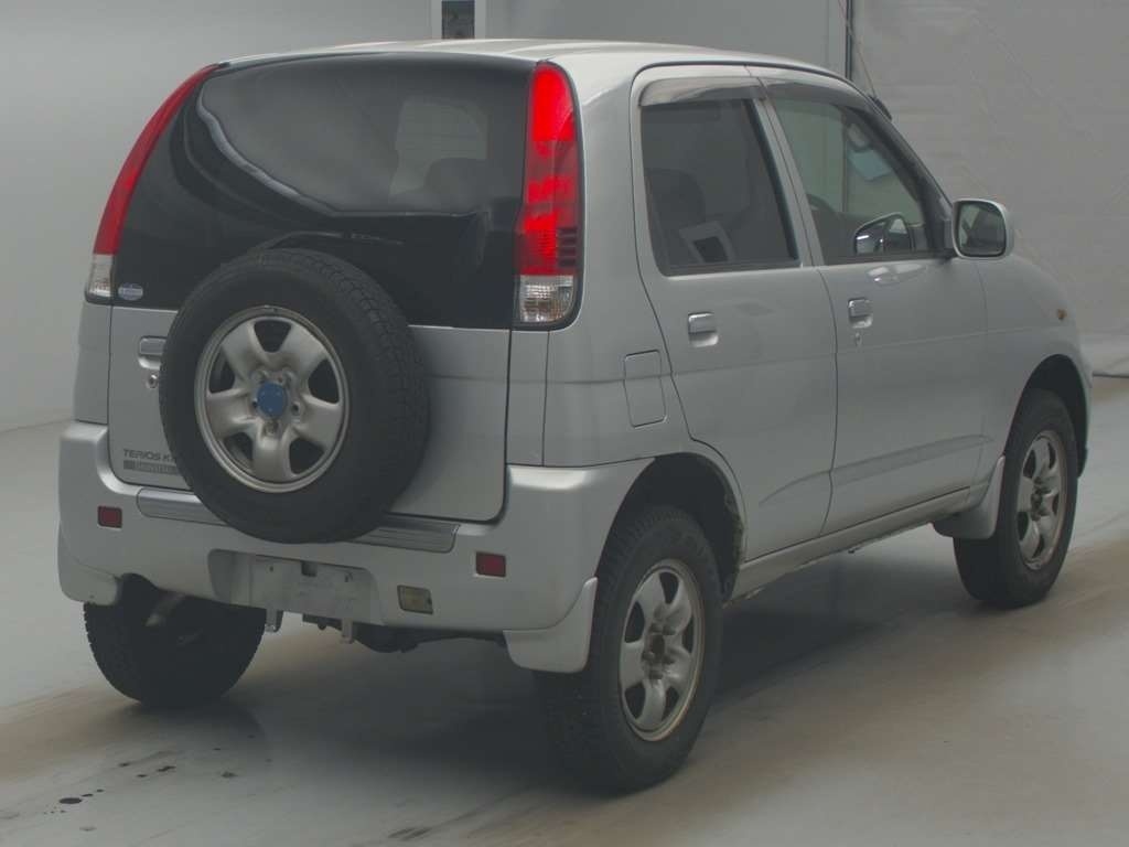 DAIHATSU TERIOS KID
