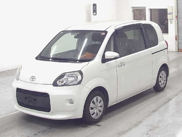 TOYOTA PORTE