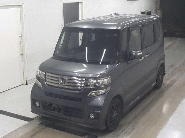HONDA N-BOX