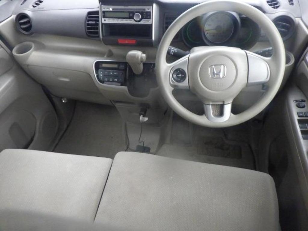 HONDA N-BOX