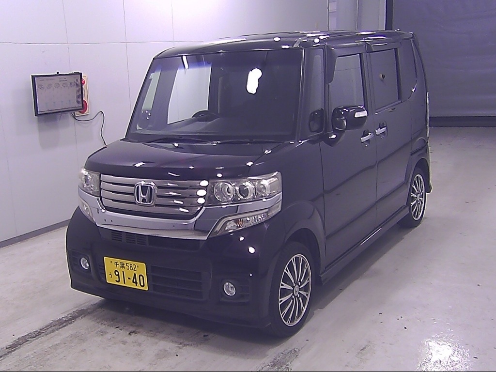 HONDA N-BOX