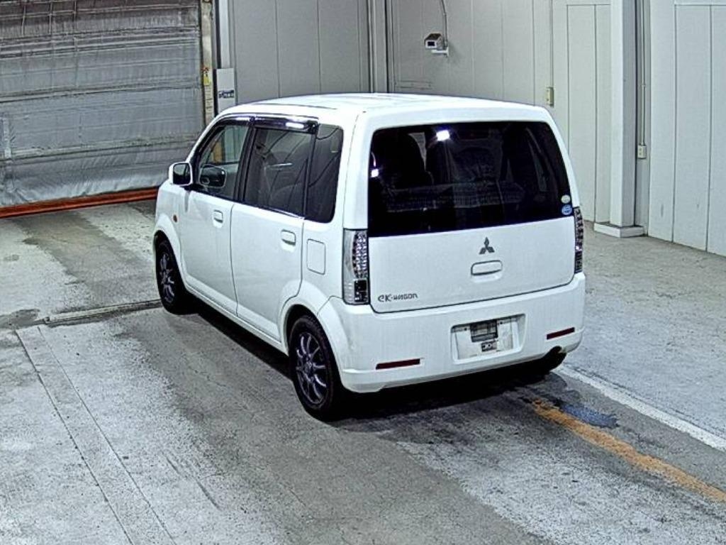 MITSUBISHI EK WAGON