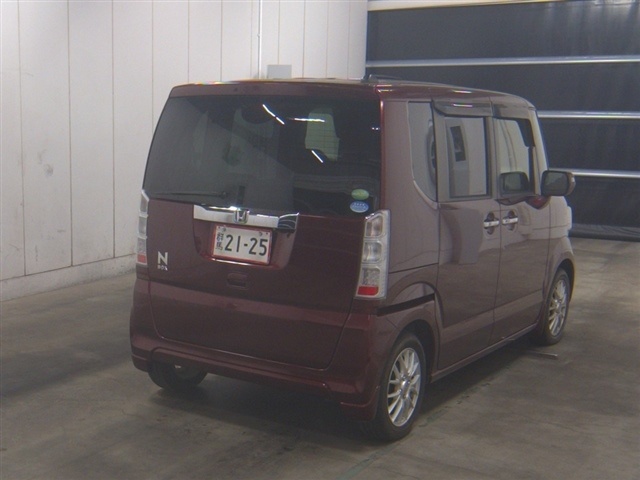 HONDA N-BOX