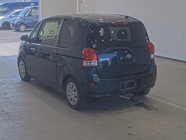 TOYOTA PORTE