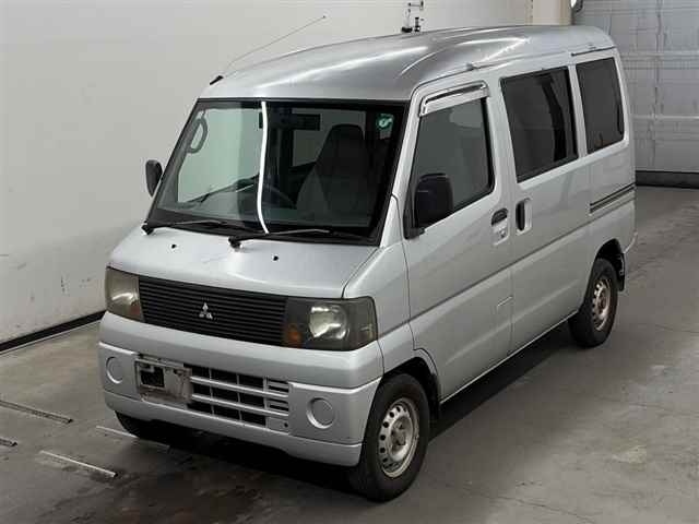 MITSUBISHI MINICAB