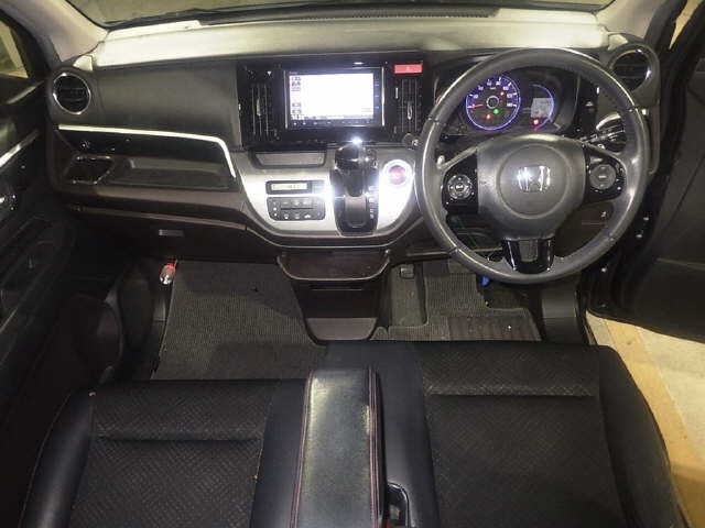 HONDA N-WGN