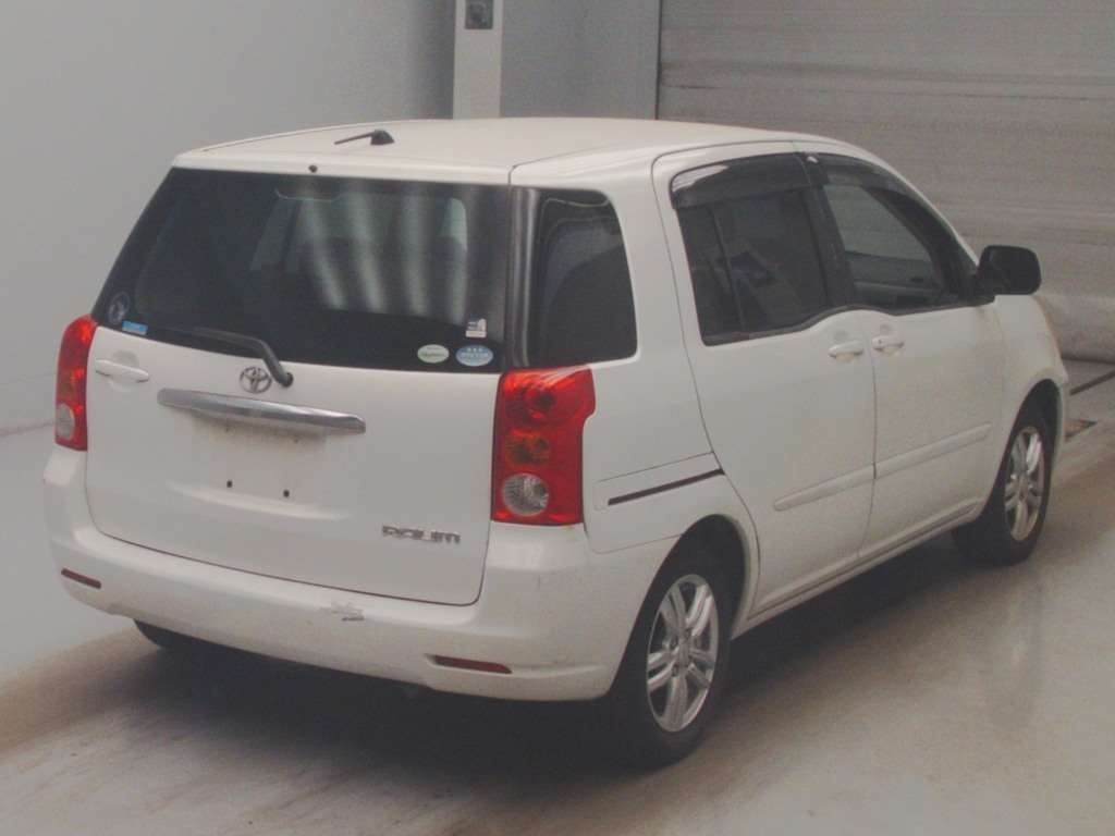 TOYOTA RAUM