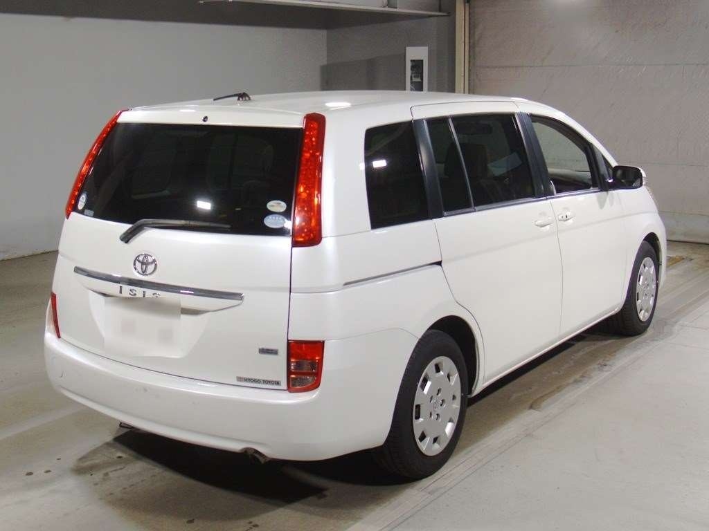 TOYOTA ISIS