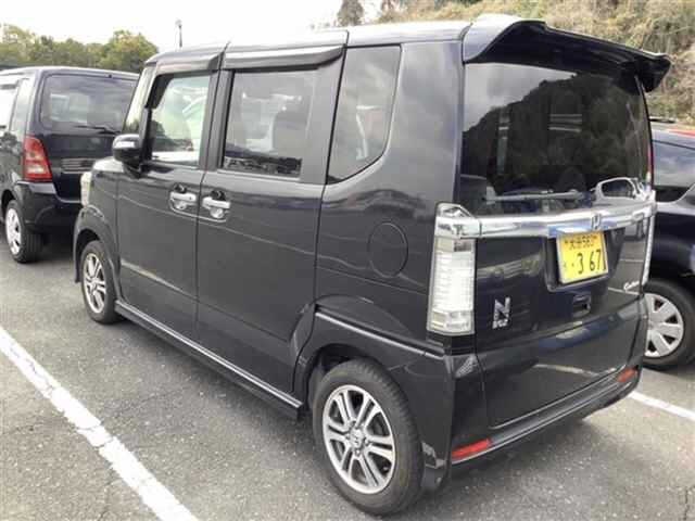 HONDA N-BOX