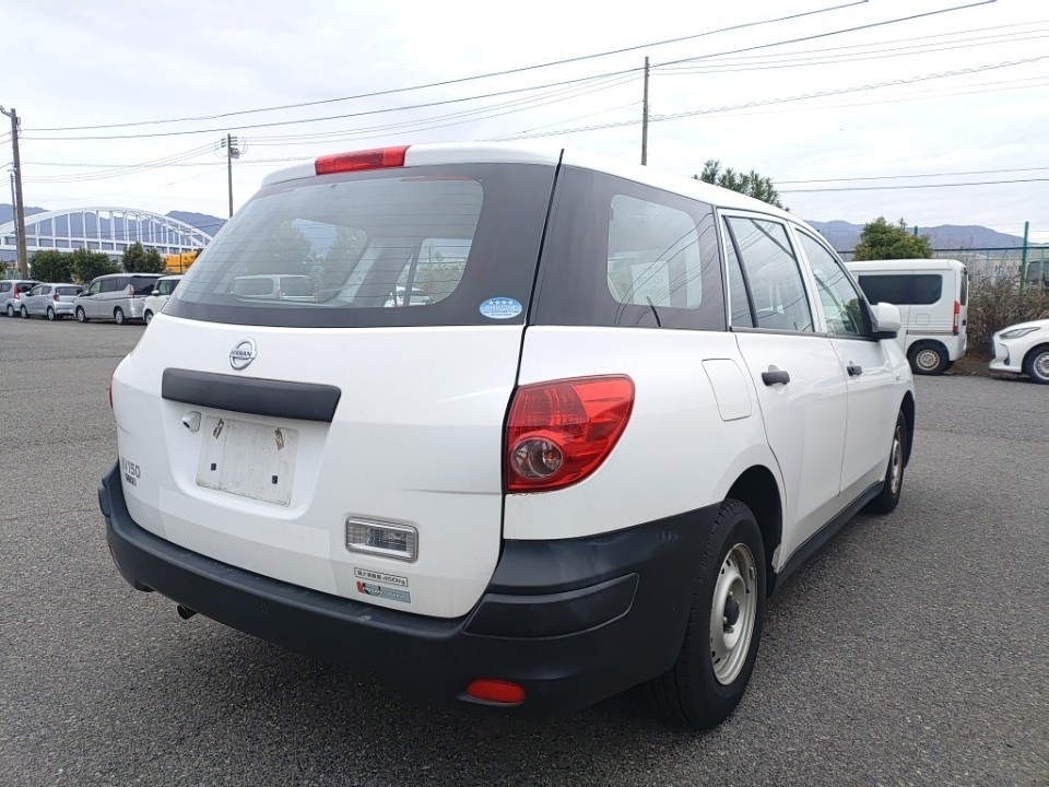 NISSAN AD