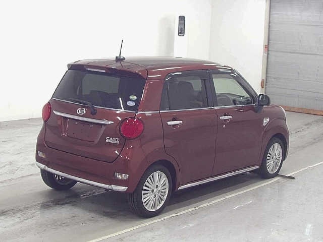 DAIHATSU CAST
