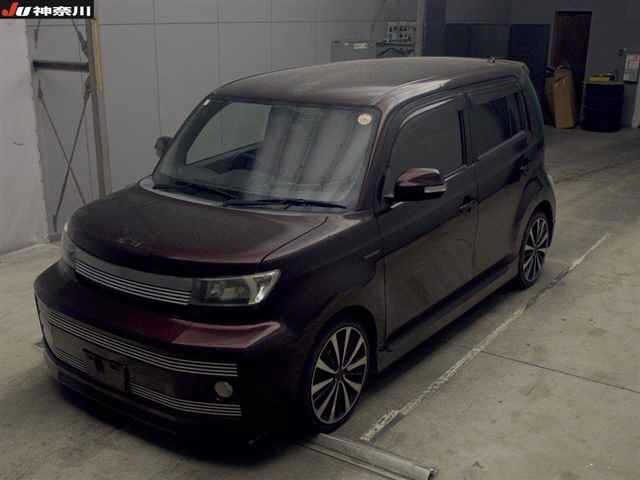 TOYOTA BB