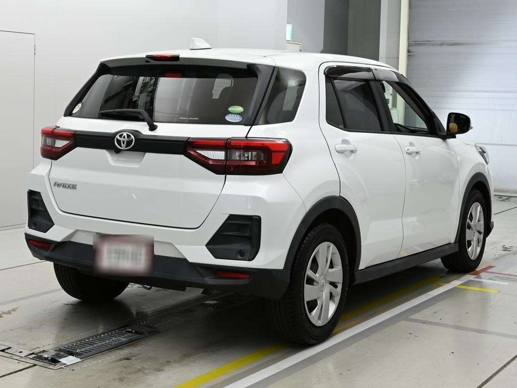 TOYOTA RAIZE