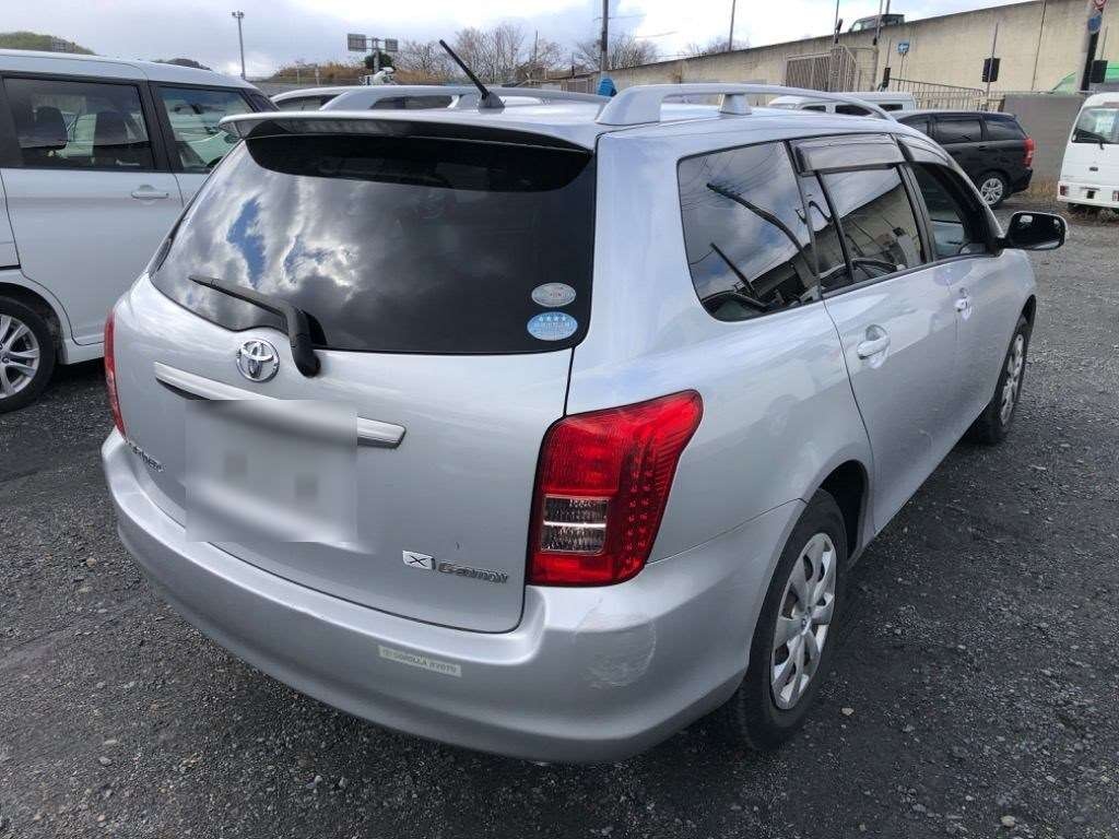TOYOTA COROLLA FIELDER