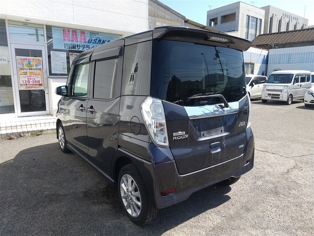NISSAN DAYZ ROOX