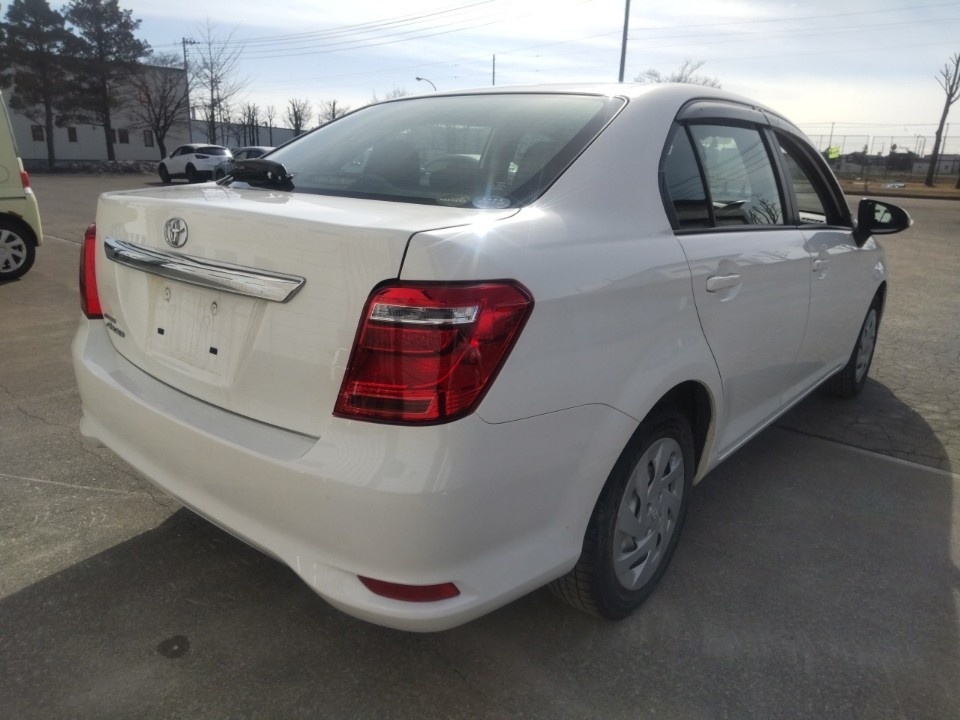 TOYOTA COROLLA AXIO