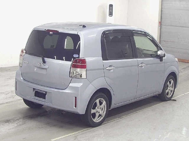 TOYOTA SPADE
