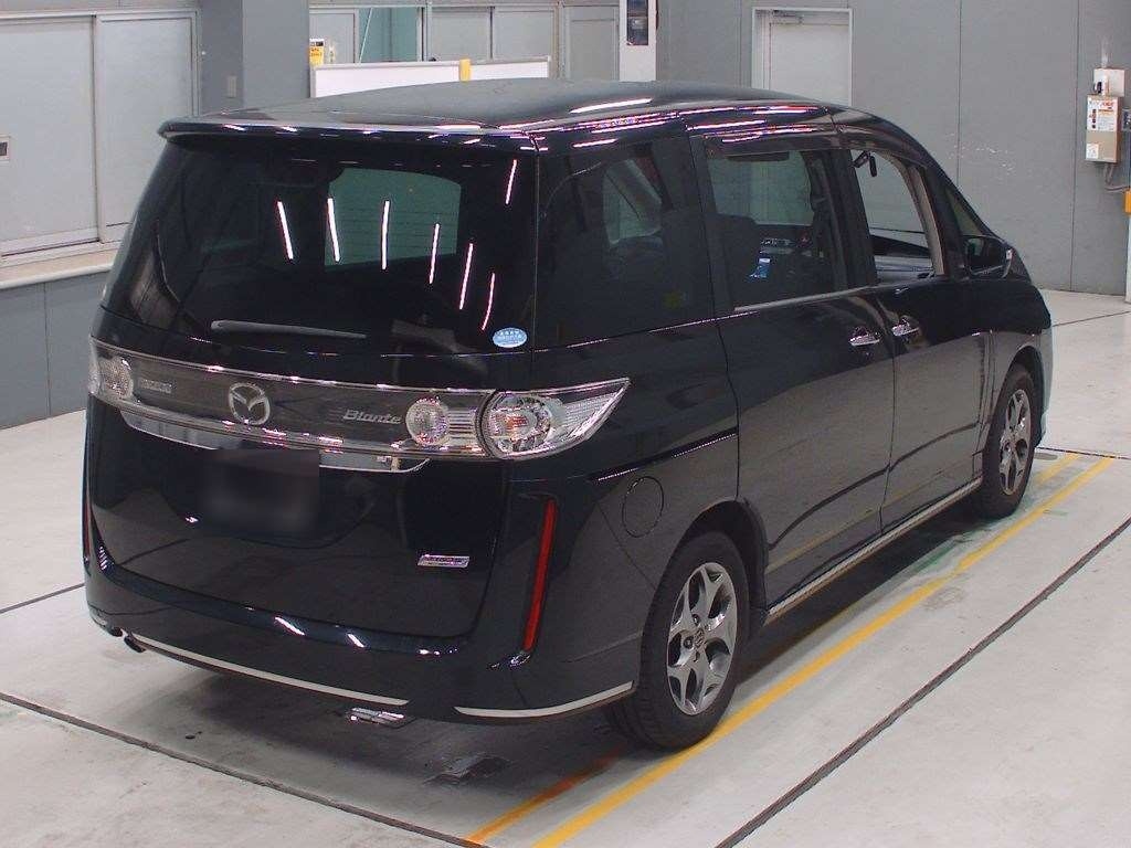 MAZDA BIANTE