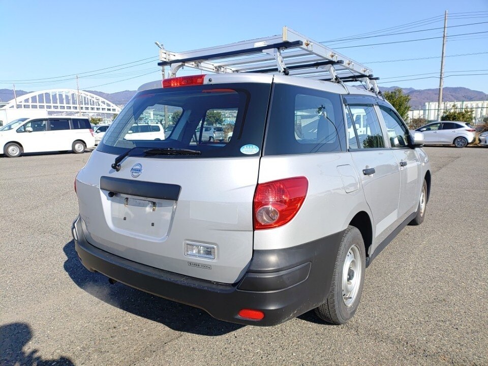 NISSAN AD
