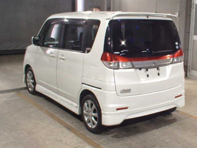 MITSUBISHI DELICA D:2