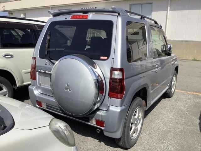 MITSUBISHI PAJERO MINI