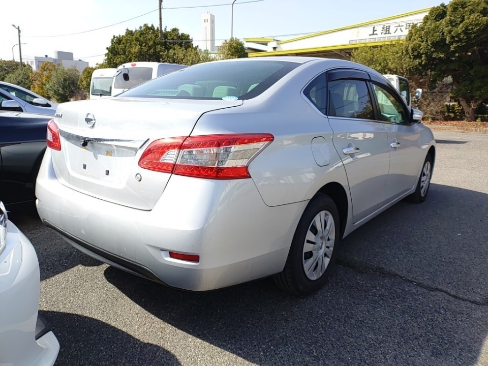 NISSAN SYLPHY