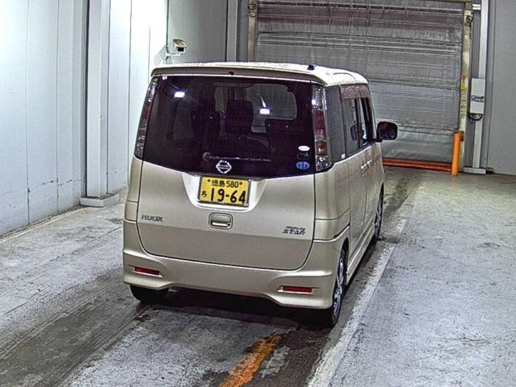 NISSAN ROOX