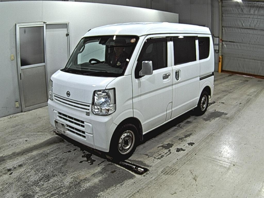 NISSAN NV100 CLIPPER