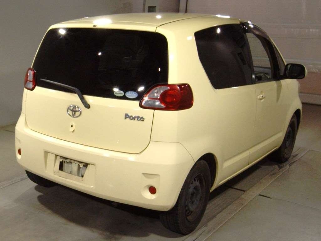 TOYOTA PORTE