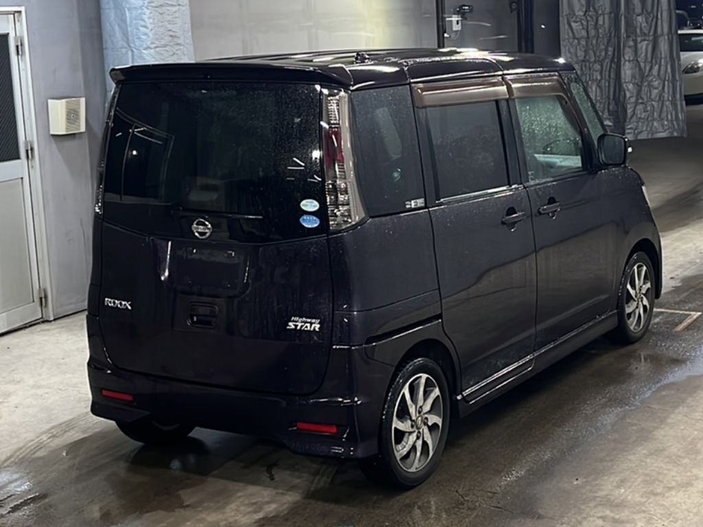 NISSAN ROOX