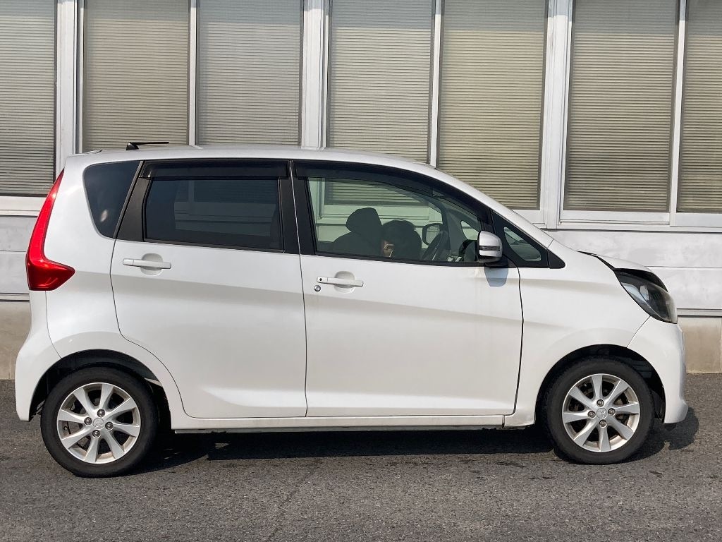 MITSUBISHI EK WAGON