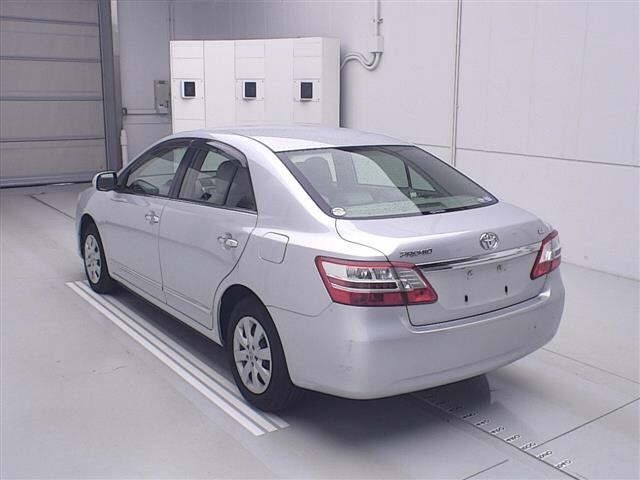 TOYOTA PREMIO