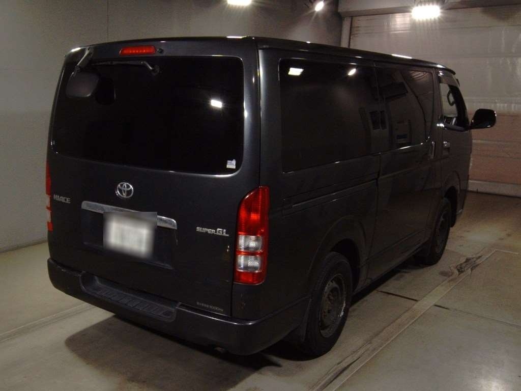 TOYOTA REGIUS ACE