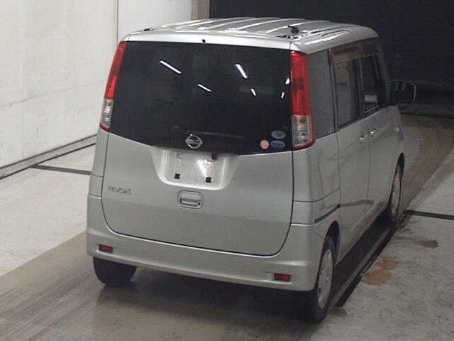 NISSAN ROOX