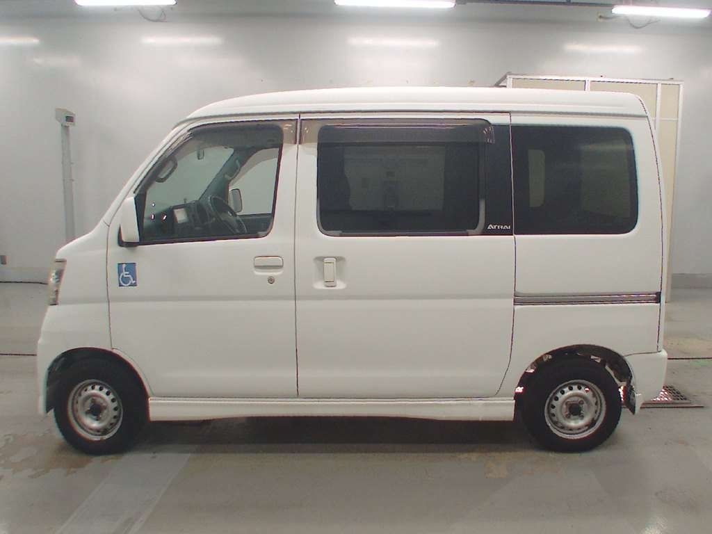 DAIHATSU ATRAI