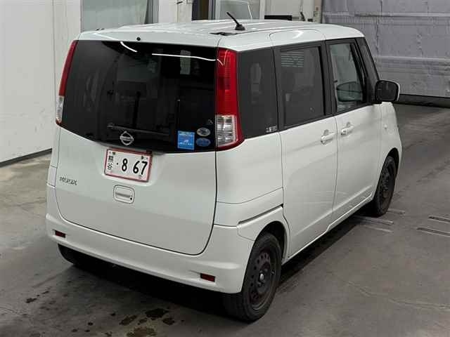 NISSAN ROOX