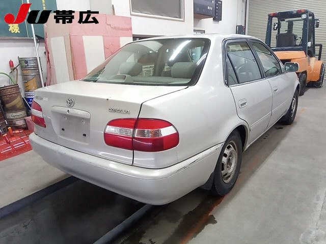 TOYOTA COROLLA