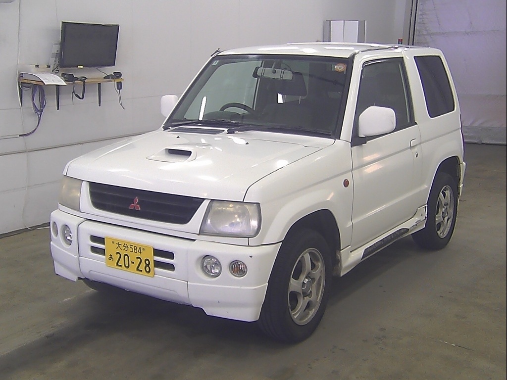 MITSUBISHI PAJERO MINI
