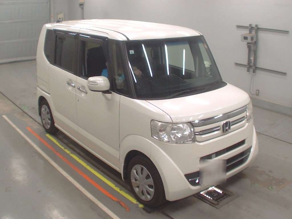HONDA N-BOX