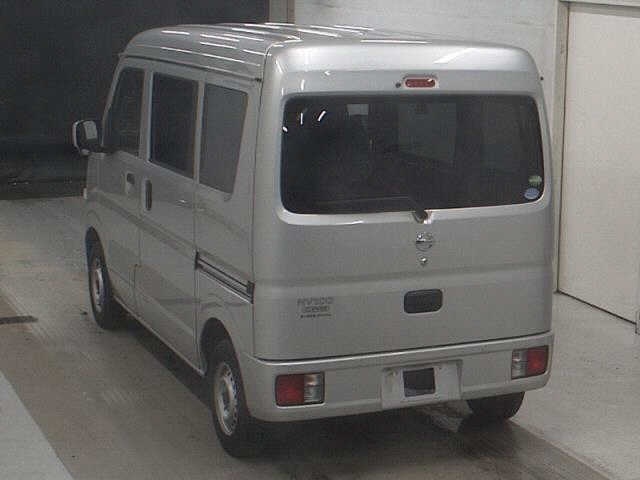NISSAN NV100 CLIPPER