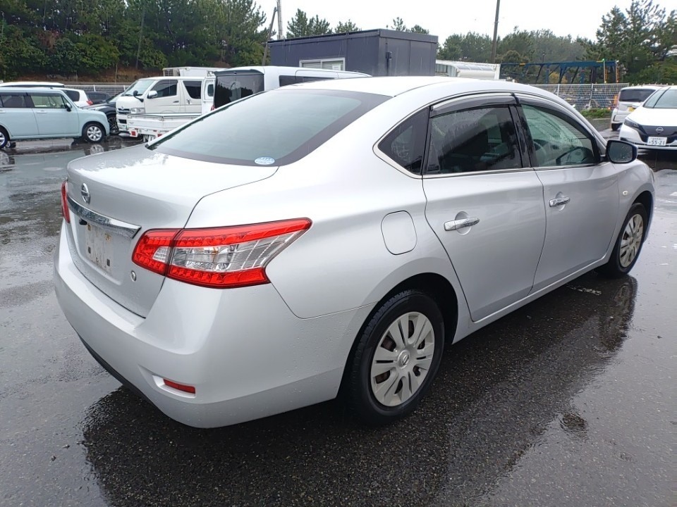NISSAN SYLPHY