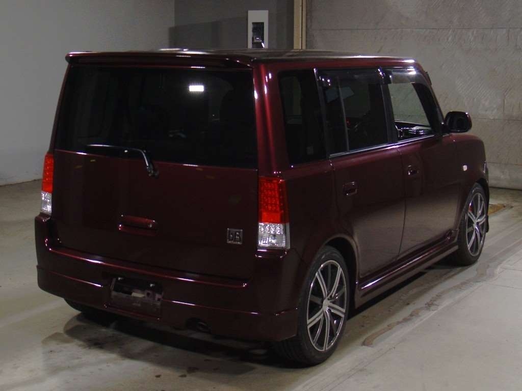 TOYOTA BB