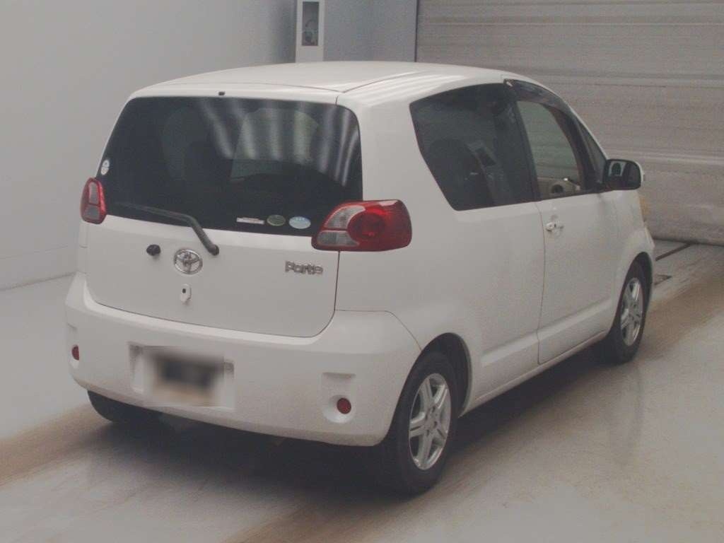 TOYOTA PORTE