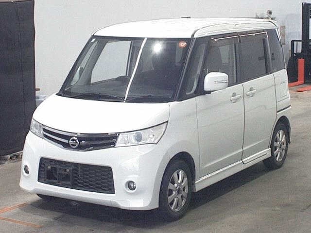 NISSAN ROOX